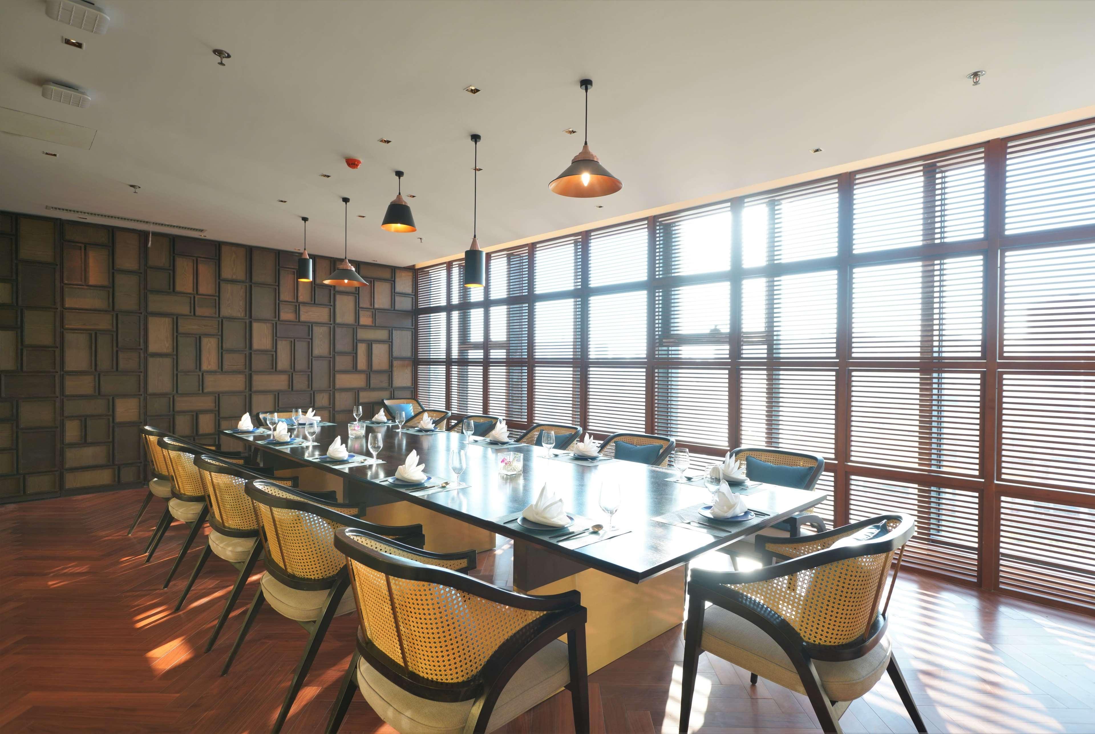 Wyndham Grand Yangon Exterior foto