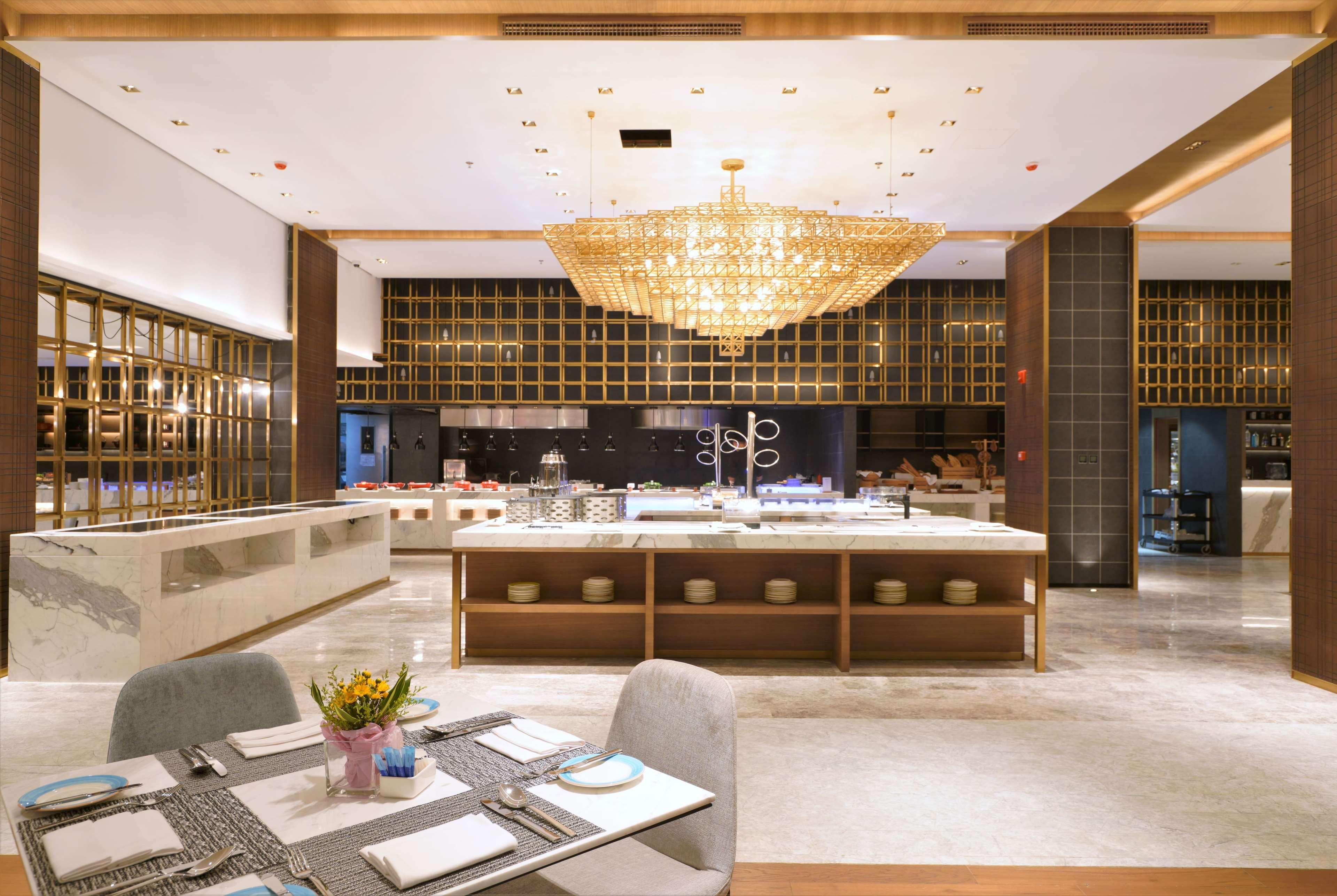 Wyndham Grand Yangon Exterior foto
